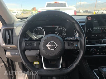 2025 Nissan Pathfinder SL - miniatura 10