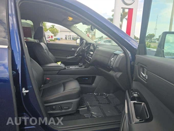 2025 Nissan Pathfinder SL – miniatura 16