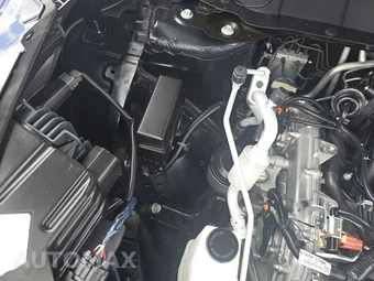 2025 Nissan Pathfinder SL – miniatura 19