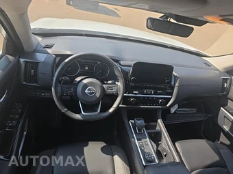 2025 Nissan Pathfinder SL - miniatura 12