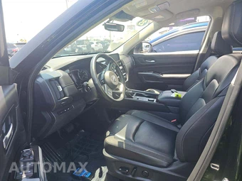 2025 Nissan Pathfinder SL – miniatura 6