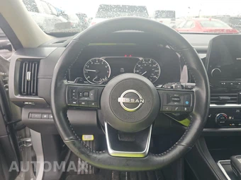 2025 Nissan Pathfinder SL - miniatura 10