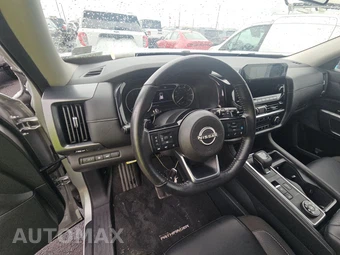 2025 Nissan Pathfinder SL - miniatura 11