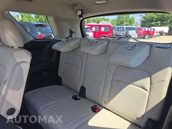 2025 Nissan Pathfinder SL – miniatura 11