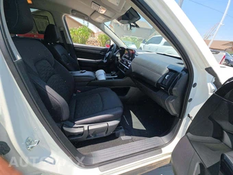 2025 Nissan Pathfinder SV – miniatura 19