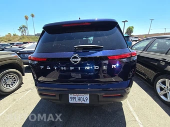 2025 Nissan Pathfinder SV – miniatura 5