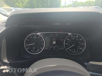 2025 Nissan Pathfinder SV – miniatura 6
