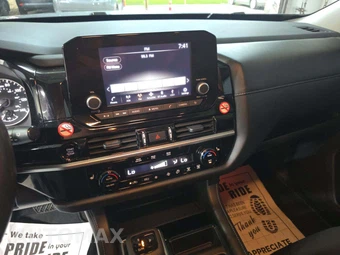 2025 Nissan Pathfinder SV – miniatura 10