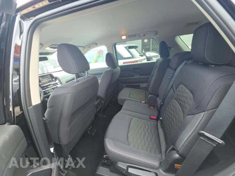 2025 Nissan Pathfinder SV – miniatura 13
