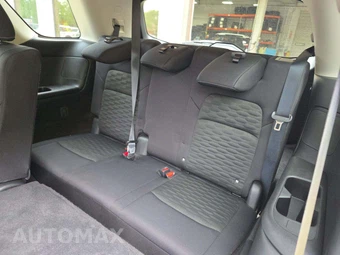 2025 Nissan Pathfinder SV – miniatura 14
