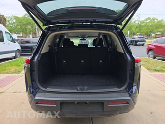 2025 Nissan Pathfinder SV – miniatura 15