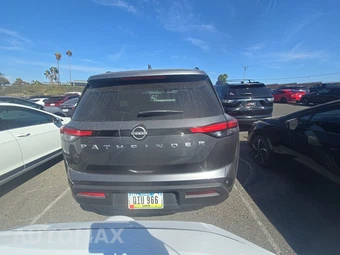 2025 Nissan Pathfinder SV – miniatura 5