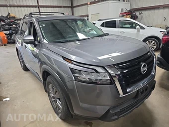 2025 Nissan Pathfinder SV – miniatura 3
