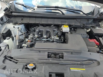 2025 Nissan Pathfinder SV – miniatura 16