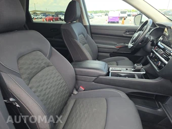 2025 Nissan Pathfinder SV – miniatura 8