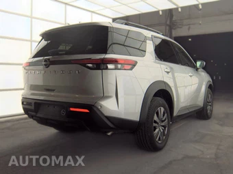 2025 Nissan Pathfinder SV – miniatura 5