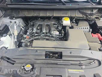 2025 Nissan Pathfinder SV – miniatura 16