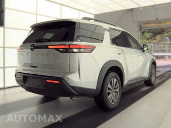 2025 Nissan Pathfinder SV – miniatura 4