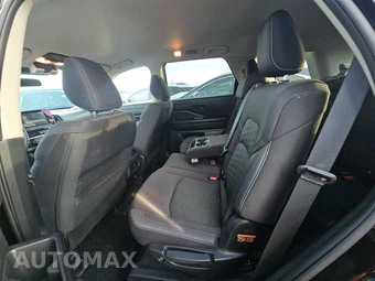 2025 Nissan Pathfinder SV – miniatura 13