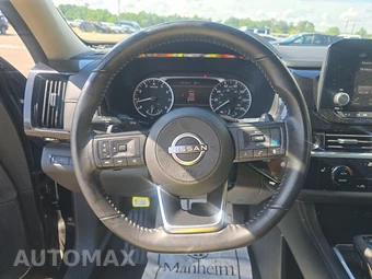 2025 Nissan Pathfinder SV – miniatura 10