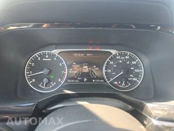 2025 Nissan Pathfinder SV – miniatura 12