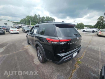 2025 Nissan Pathfinder SV – miniatura 2