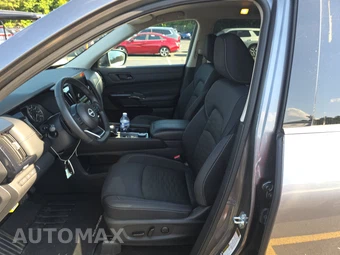 2025 Nissan Pathfinder SV – miniatura 7