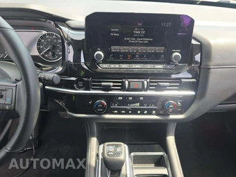 2025 Nissan Pathfinder SV – miniatura 10