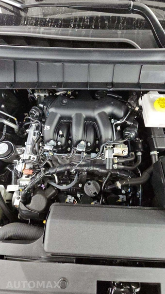 2025 Nissan Pathfinder SV – miniatura 26