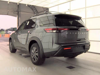2025 Nissan Pathfinder SV – miniatura 6