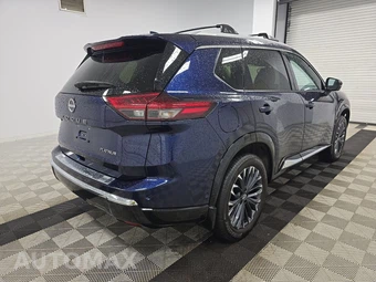 2025 Nissan Rogue Platinum - miniatura 4