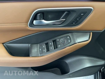 2025 Nissan Rogue Platinum - miniatura 24