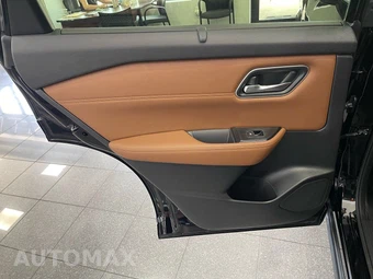 2025 Nissan Rogue Platinum - miniatura 32