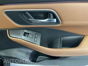 2025 Nissan Rogue Platinum - miniatura 38