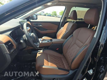 2025 Nissan Rogue Platinum – miniatura 3