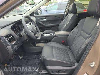 2025 Nissan Rogue Platinum – miniatura 3