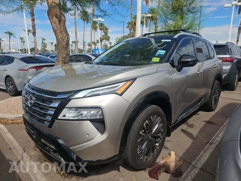 2025 Nissan Rogue Platinum