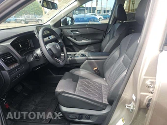 2025 Nissan Rogue Platinum – miniatura 6