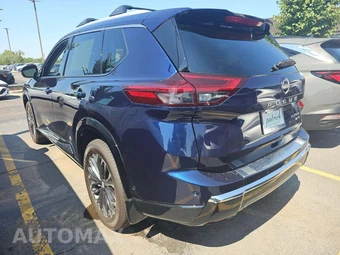 2025 Nissan Rogue Platinum – miniatura 2