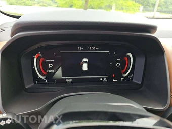 2025 Nissan Rogue Platinum – miniatura 9