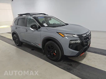 2025 Nissan Rogue Rock Creek – miniatura 3