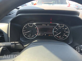 2025 Nissan Rogue S – miniatura 12
