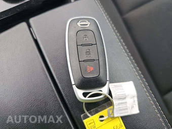 2025 Nissan Rogue S – miniatura 8