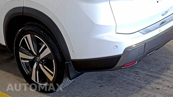 2025 Nissan Rogue SL – miniatura 10