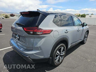 2025 Nissan Rogue SL – miniatura 3