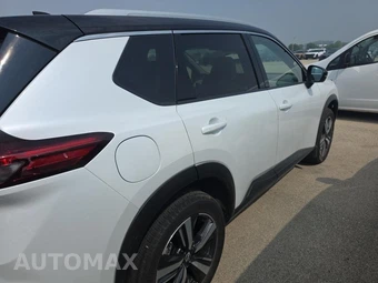 2025 Nissan Rogue SL – miniatura 4
