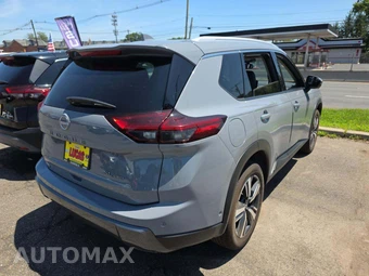 2025 Nissan Rogue SL – miniatura 2