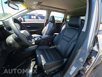 2025 Nissan Rogue SL – miniatura 4