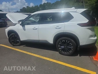 2025 Nissan Rogue SL - miniatura 8