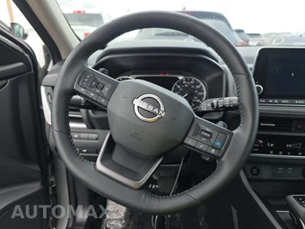 2025 Nissan Rogue SV - miniatura 10